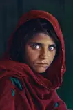 Steve McCurry, Sharbat Gula, Afghan Girl, Pakistan, 1984, Chromogenic print, printed later