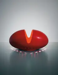 Cesare Casati, Rare 'Uovo Orizzontale' table lamp, 1967, Glazed ceramic