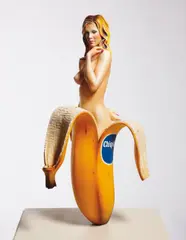 Mel Ramos, Chiquita Banana, 2007, polychrome resin, plinth with acrylic glass vitrine