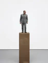 Sean Henry, Sic Transit Gloria Mundi, 1999, bronze, oil and concrete resin base