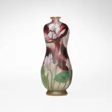 Schverer Burgun & Cie, Vase with cyclamen, c. 1900, acid-etched, wheel-carved, martelé and gilt cameo glass
