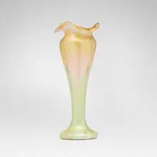 Quezal, Decorated vase, c. 1910, hand-blown glass