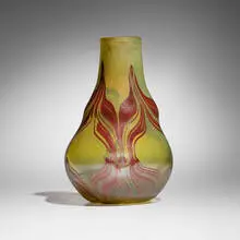 Early decorated vase by Tiffany Studios, c. 1894, hand-blown Favrile glass, sold Nov 2025