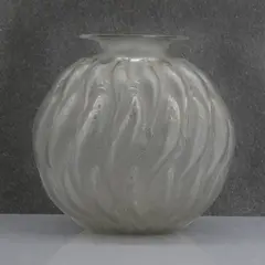 René Lalique, René Lalique (French 1860-1945), 1927, a 'Marisa' clear and frosted glass vase