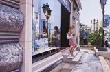 Tom Blackwell, "Exiting Celine. Monaco", 2014/15, Öl auf Leinwand