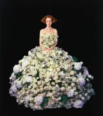 Nathalia Edenmont, "First Wedding", 2013-2016, C-Print auf Glas montiert, in Holzrahmen montiert