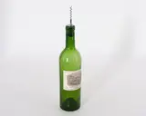 George Brecht, The Bottle Bottle-Opener, 1966/1980, Weinflasche, Korken und Korkenzieher