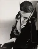 Erwin Blumenfeld, Mirror (Tedi Thurman)