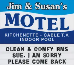 Ken Lum, Jim and Susan's Motel, 2000, Plexiglas, plastic letters and enamel in powder-coated lacquered aluminum frame