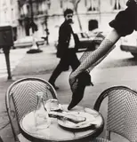 Helmut Newton, Hand in Shoe, Paris