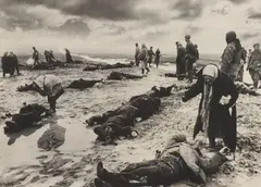 Dmitry Baltermants, Grief (Ditch of Kerch), 1942, Gelatin silver print, printed circa 1960
