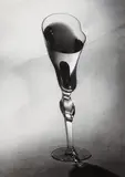 André Kertész, Distortion of a glass, October 17
