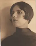 Tina Modotti, María Marín de Orozco, 1925, Platinum print, mounted with the original overmat