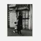 Max Yavno, Untitled (Mother and Daughter), gelatin silver print
