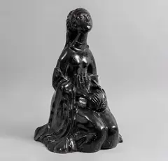 Untitled by Anónimo, Escultura en mármol negro veteado,, offered Jan 2022