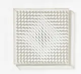 Hartmut Böhm, Quadratrelief 11, 25 Grad (Aus: Visuell veränderliche Struktur), 1966, Weißes Acrylglas in Acrylglasrahmen