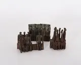Manfred Kieselbach, Konvolut von 3 Skulpturen, a) Bronzerelief, grünlich patiniert