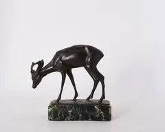 Dorothea Moldenhauer, Äsender Rehbock, Bronze, braun patiniert