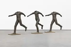 Magdalena Abakanowicz, Tanzende, 2008, Bronze, schwarz-braun patiniert