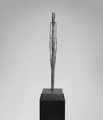 Ohne Titel (Weiblicher Akt) by Rosemarie Trockel, 1983, Bronze, schwarz-grau patiniert, auf Plinthe, sold Jun 2023