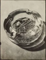 Oskar Nerlinger, Aschbecher (Ashtray), 1928, Gelatin silver print