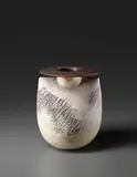 Hans Coper, Sack form with disc, 1968, Stoneware, porcelain and manganese glaze