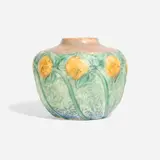 Roseville Pottery, Sunflower vase, model 488-6