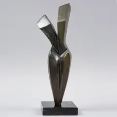Celia Sitton, Torso femenino, Escultura en bronce 2/3
