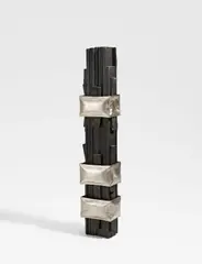 Ansgar Nierhoff, P - 1974, 1974, Stahl, gebürstet, und Holz, schwarz getränkt