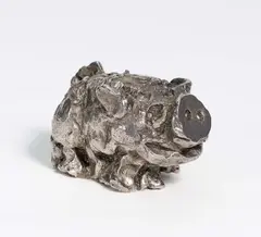 Alfred Hrdlicka, Milleniumschwein, 2000, Bronze, versilbert