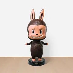 Kasing Lung, Labubu, 2017, resin