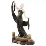 Dama, EUROPA, SIGLO XX, Escultura criselefantina. Con base de mármol y alabastro