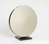 Victor Bonato, Ohne Titel (Rundspiegel)