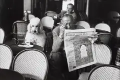 Édouard Boubat, Les Deux Magots, Paris, 1952, Tirage argentique postérieur