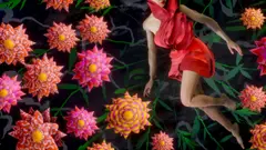 MonoC, Drowning in Love