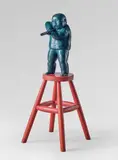 Qu Guangci, Kill Mini Me, 2007, bronze
