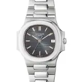 Patek Philippe, A rare and attractive stainless steel wristwatch with date, center seconds, bracelet and Certificate of Origin