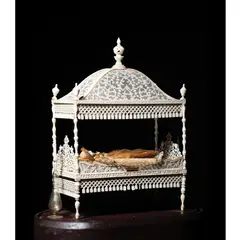 La Niña Dormida, Untitled, ivory, “pina” textile