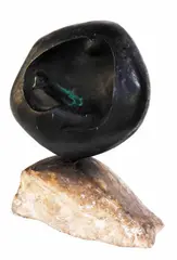 Ros Arcilla, Untitled, stone