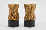 Konvolut von 2 Torsi by Miguel Ortiz Berrocal, Jeweils: Bronze, patiniert und vergoldet, auf Sockel gesteckt, sold Mar 2022