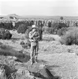 Laura Wilson, Bruce Nauman, Galisteo, New Mexico, May 26, 1998, Gelatin silver print