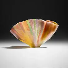 Toots Zynsky, Waivering Chaos, 1997, filet de verre fused and thermo-formed glass threads