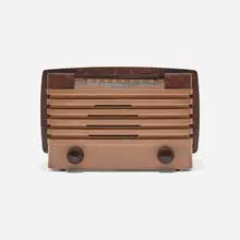 James Franklin Glover, Radio, model 114, 1947, plastic
