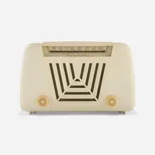 Inc. Motorola, Radio, model 68X, 1949, plastic, glass