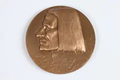 Pierre Bouret, Liszt, Bronze relief medal