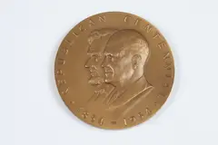 Gilroy Roberts, Republican Centennial. 1854-1954, Bronze relief medallion