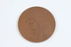 Victor Vic-Daumas, Louis Bleriot, Bronze relief medallion