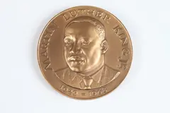 Abram Belskie, Martin Luther King, Bronze relief medallion