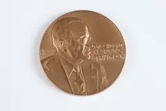 Edward R. Grove, Harry S, Bronze relief medallion