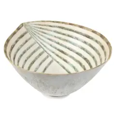 John Ward, Open bowl, Stoneware, the exterior with mottled white and green glaze, the interior with radiating linear design in white and green glaze